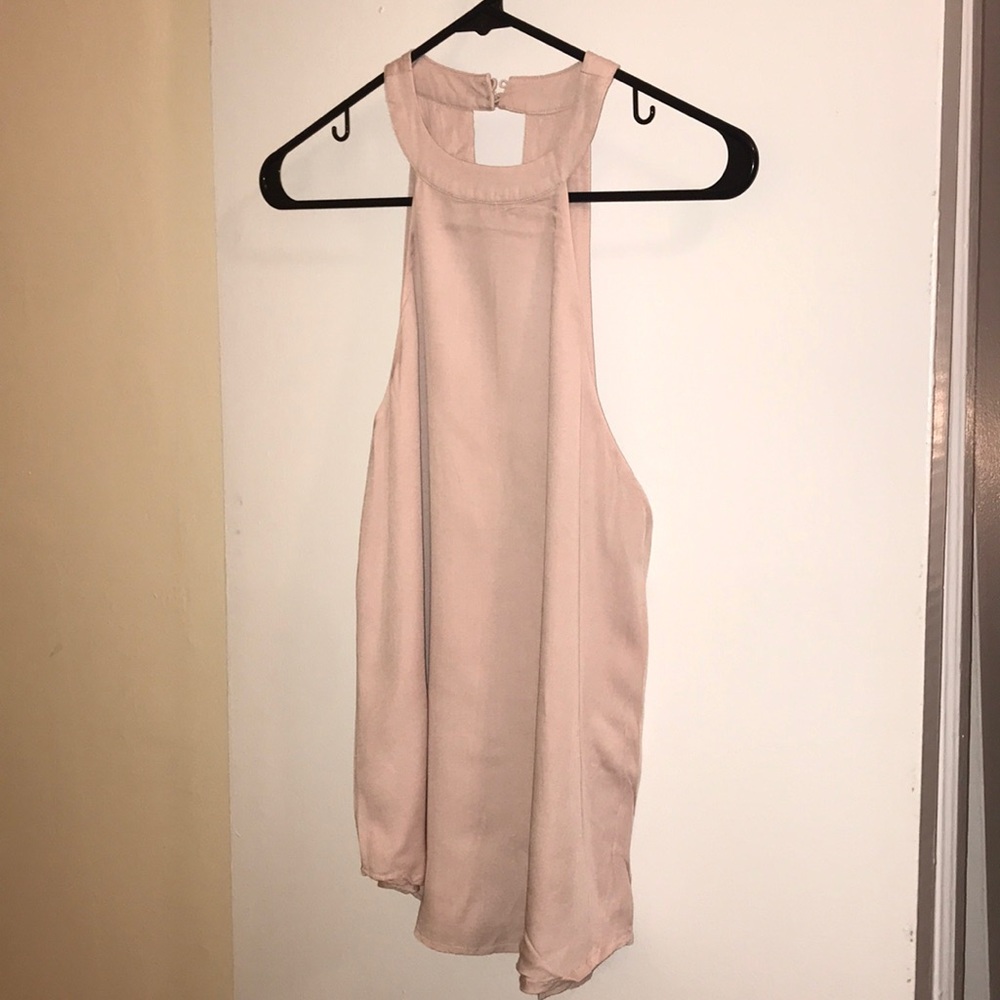 Pink tank top